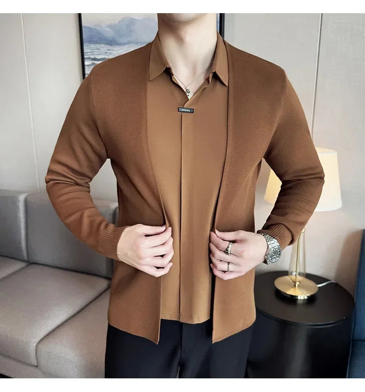 Autumn New Fake 2 Pieces Knitted Cardigan Traceless Shirt.