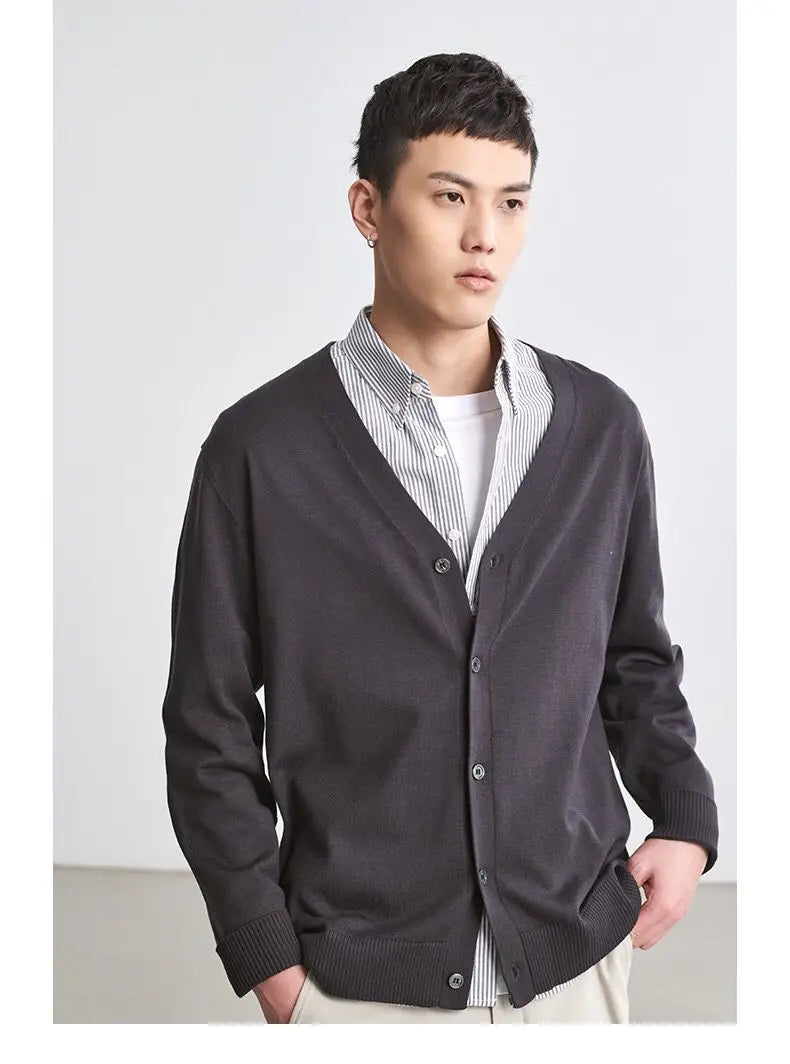 Men's Clothing Autumn Winter Long Sleeve Tops T-Shirts V-neck.