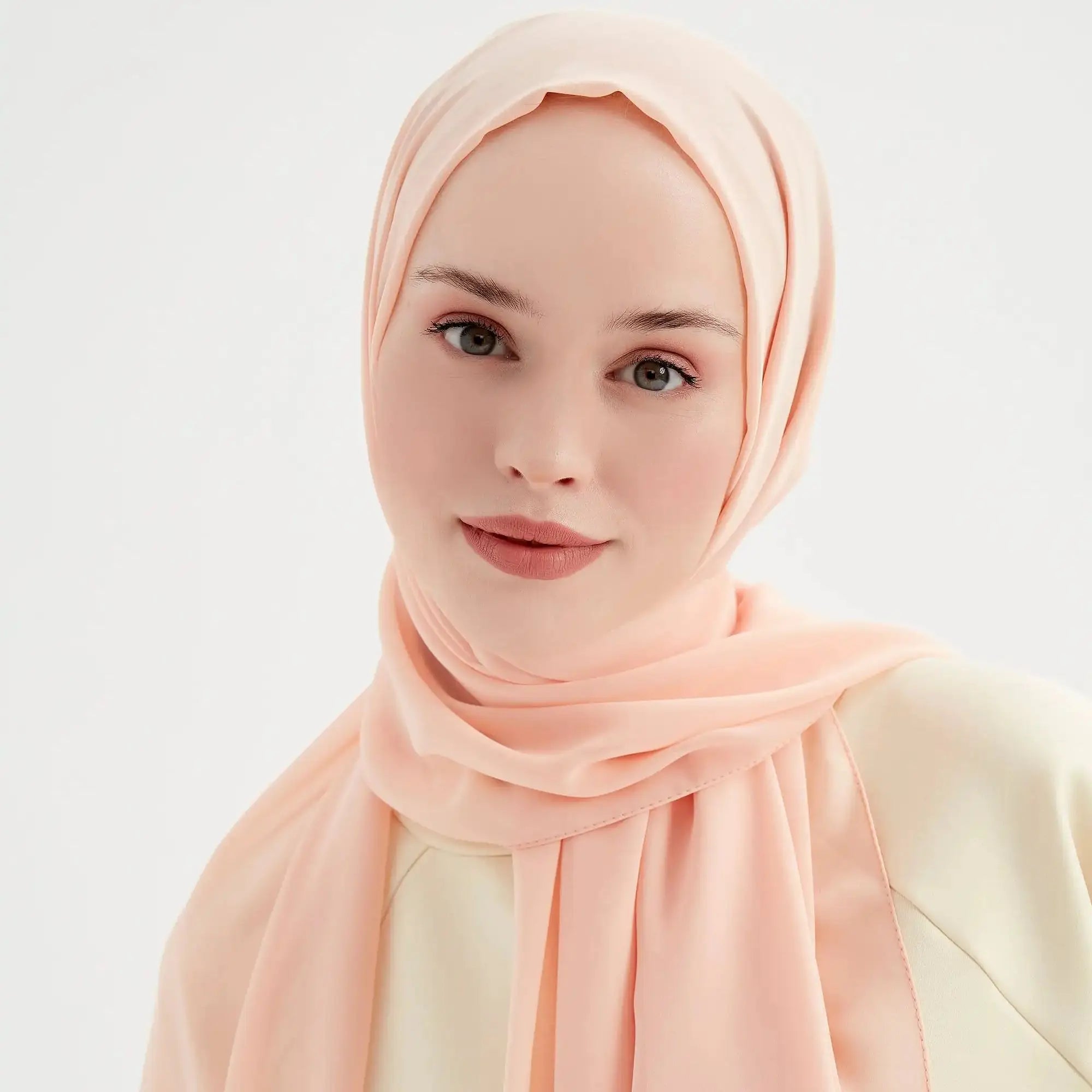 Premium Chiffon hijab soft Malaysia scarf tudung scarves chiffon crepe hijab for women.