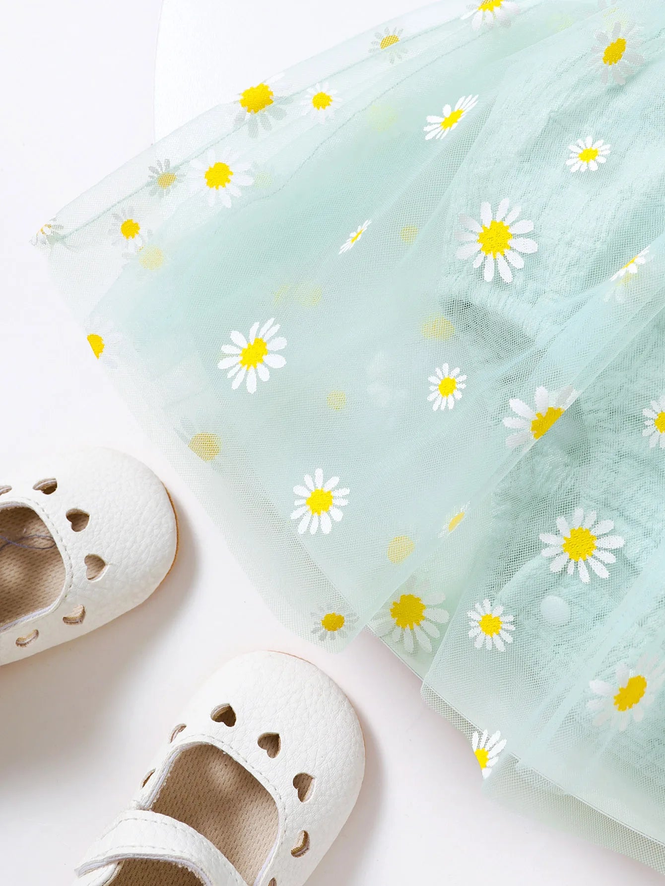 Toddler Children's Lace Up Bow Small Daisy Chiffon Bodysuit.