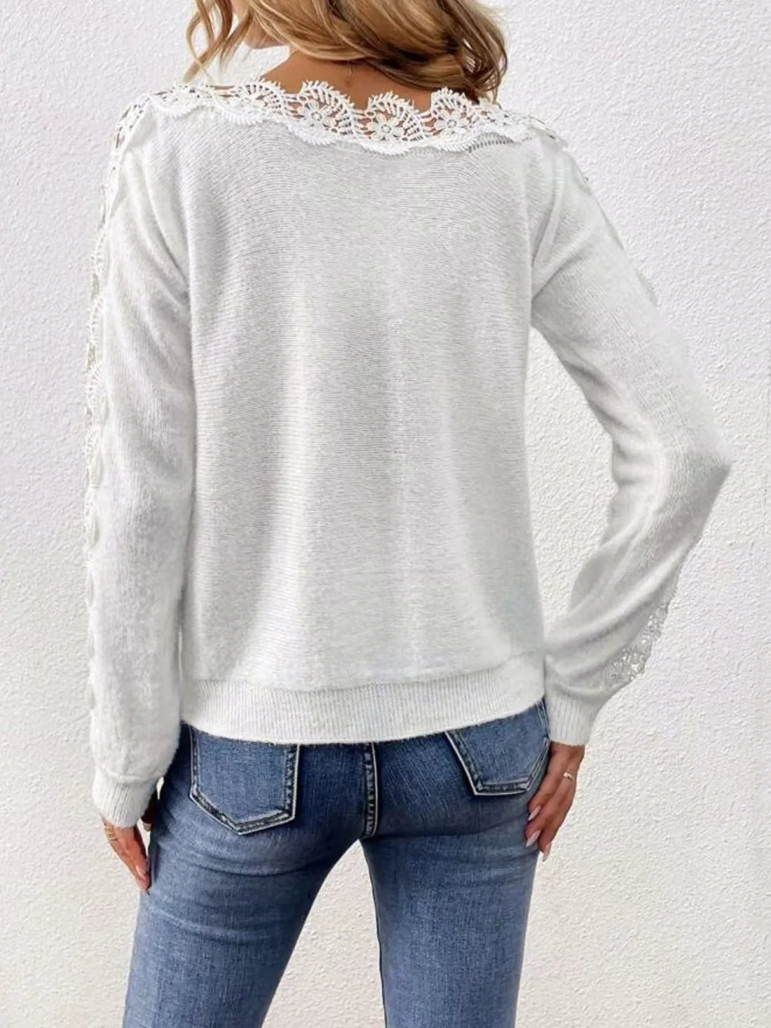 Directional development of sweaters v-neck long sleeve.