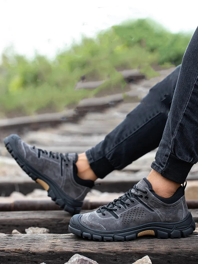 Work Safety Shoes Men Anti-smash Anti-puncture Work Sneakers Lightweight Breathable Protective Steel Toe Safety Boots
