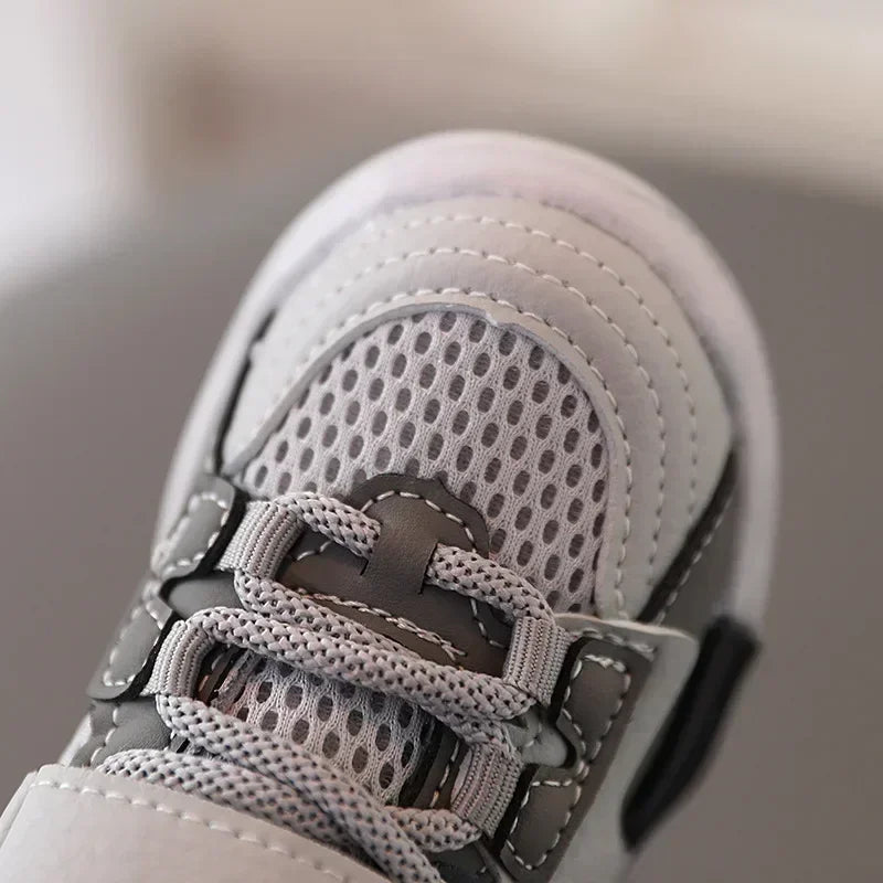Kids Sports Shoes New Boy' Soft Sole Antiskid Shoes 1-3Year Old .