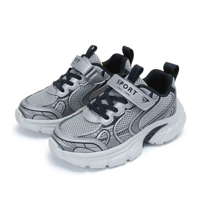 Kids Fashion Sports Shoes Breathable Mesh Running Shoes.
