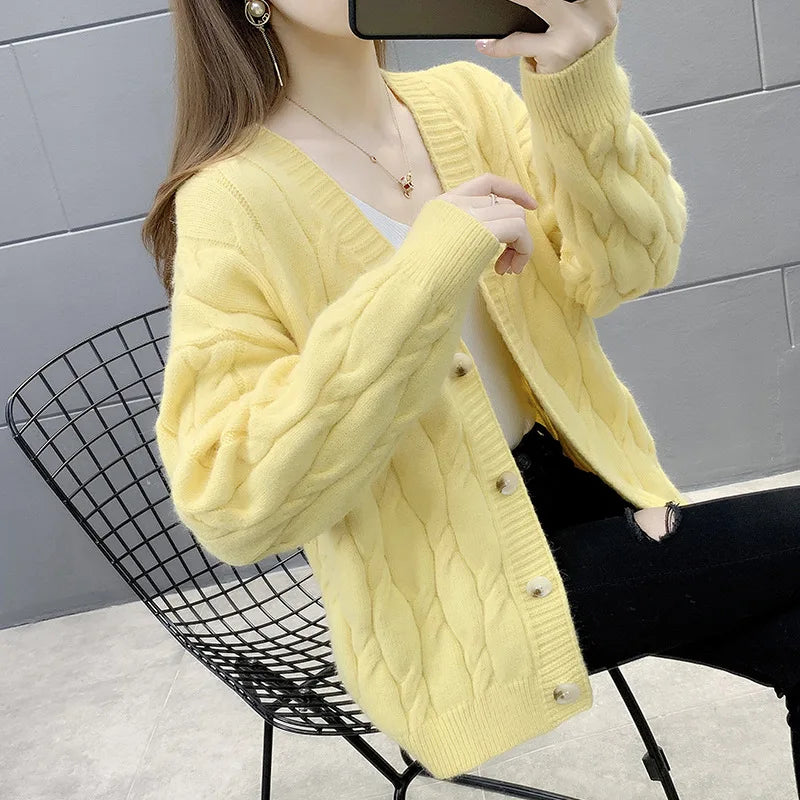 Women's Knitted Cardigan Sweater Loose Fashion .