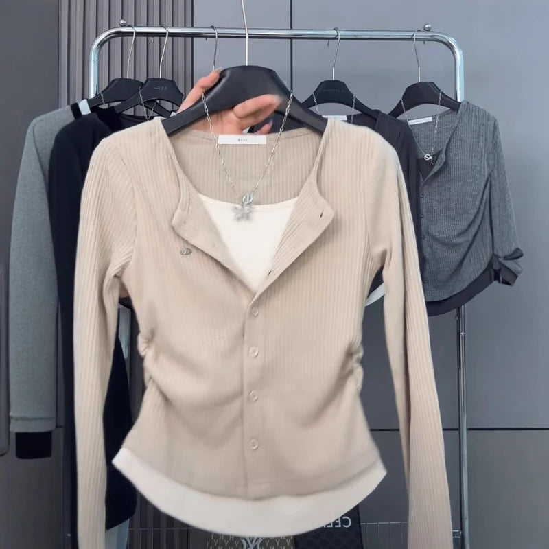 Plus Size Casual Retro Long Sleeves Knitting T-Shirt Women's Spring Fake Two-Piece Shoulder T-shirt Chubby Girl Slim Fit Slim...