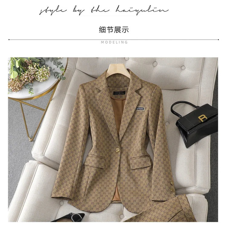 High Quality Fabric Women Business Suits With Pants and Blazer.