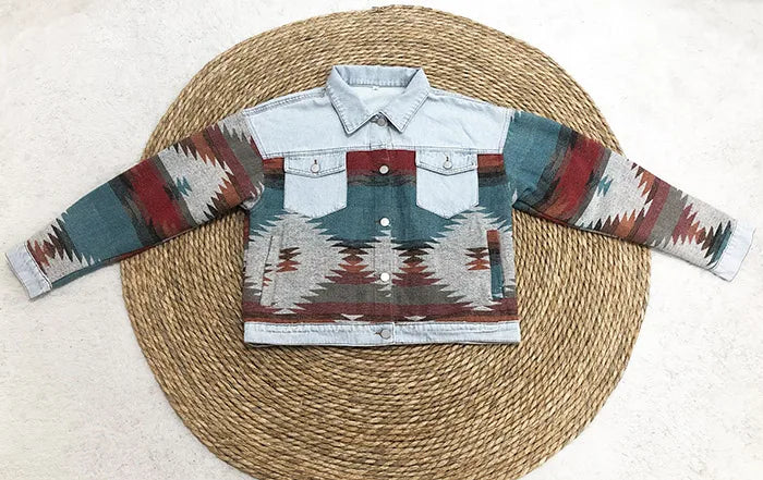 Europe and The United States Long Sleeve Lapel Loose Denim .