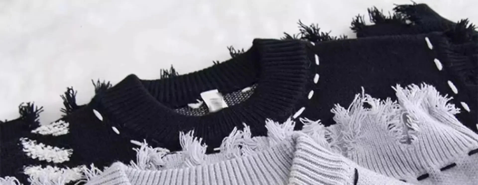 2023 Autumn New Men's Fringe Vest Sweater American Style Street Destructive Sense Round Neck Knitted Top Jacket Casual Scene