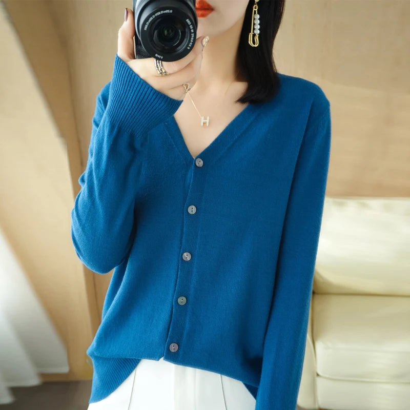 Cashmere Knit Cardigan V-Neck Solid Color Fashion High-Grade Comfortable.