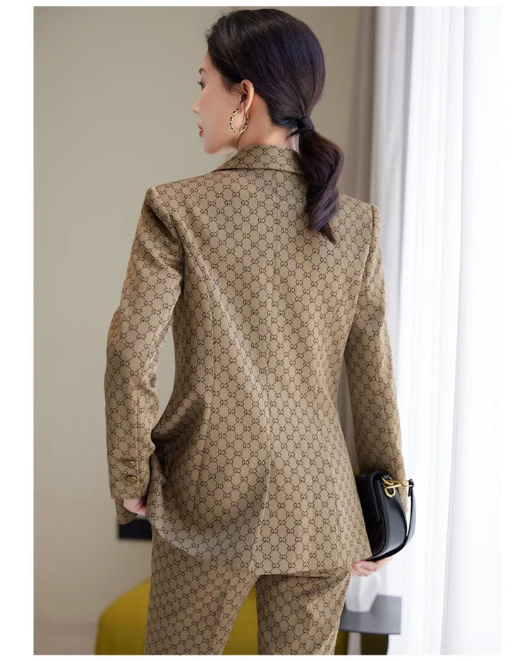 High Quality Fabric Women Business Suits With Pants and Blazer.