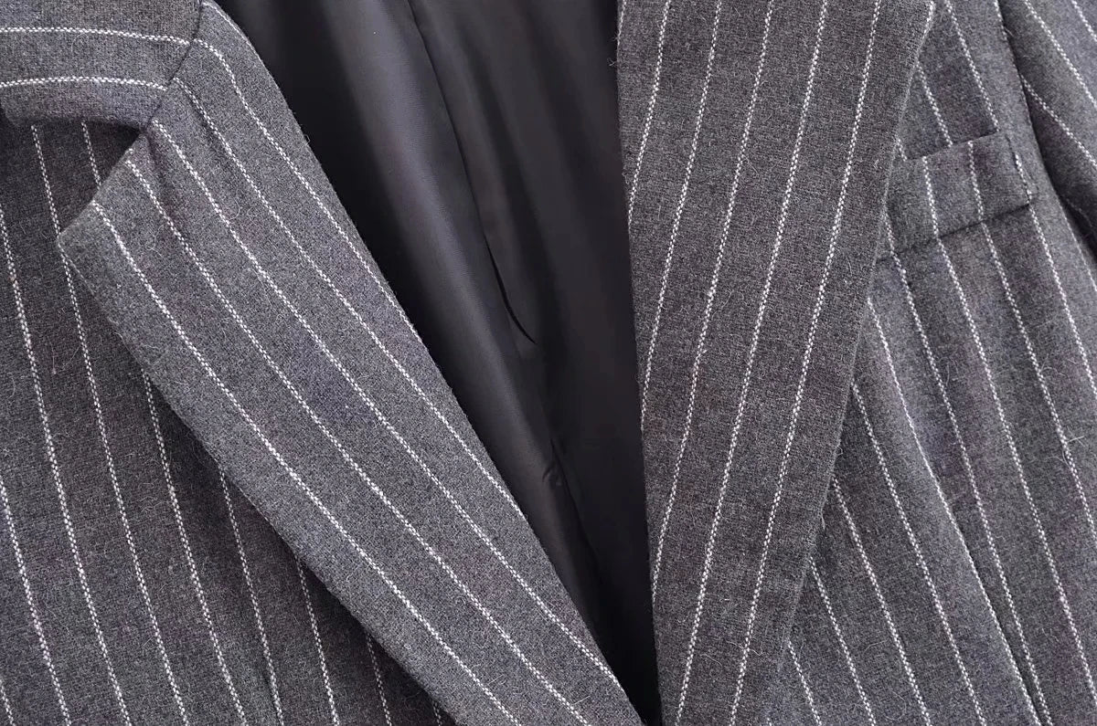 XNWMNZ  Women's Fashion Pinstripe Blended Blazer.