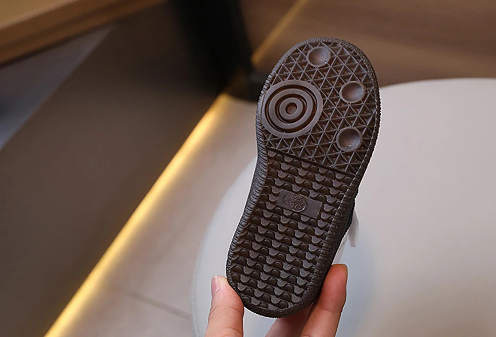 Fashion Sport Shoes For Children PU Leather Ergonomics Kids .