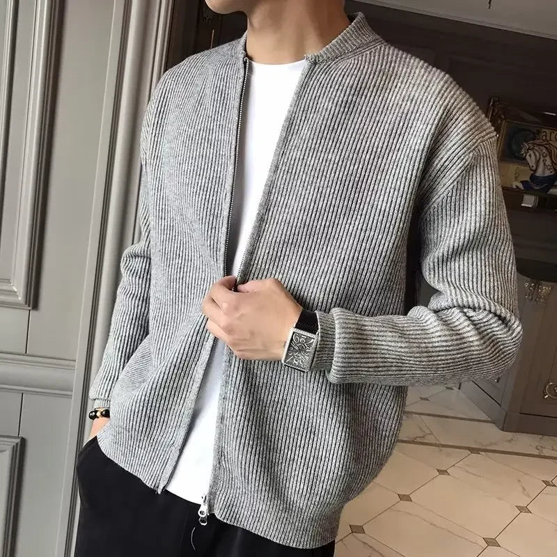 Men's V-neck Knitted Sweater Long Sleeve Solid Color Spring.