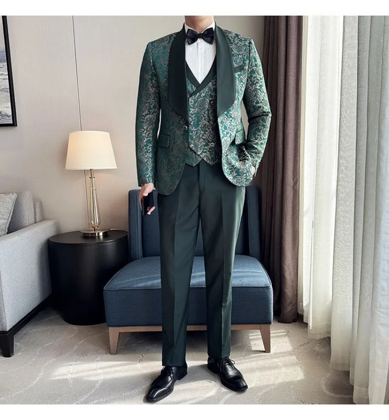 Spring  Men's British Style Business Casual Three-Piece Suit .