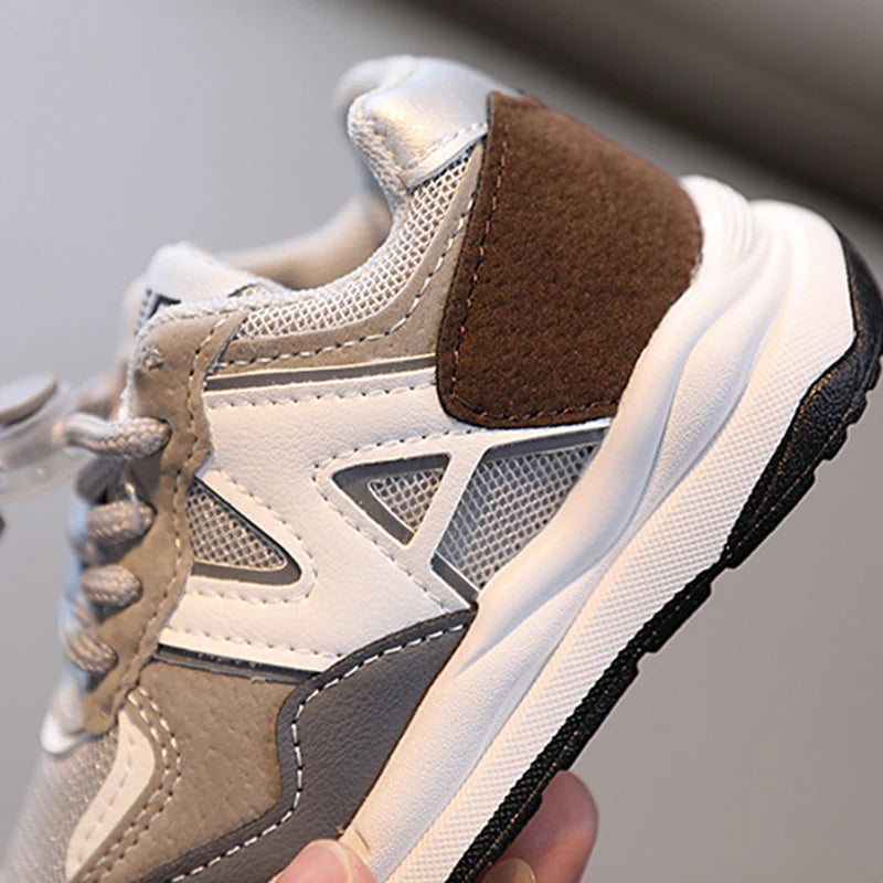 Kids Shoes for Boys Girls Soft Sneakers New Fashion Sports.