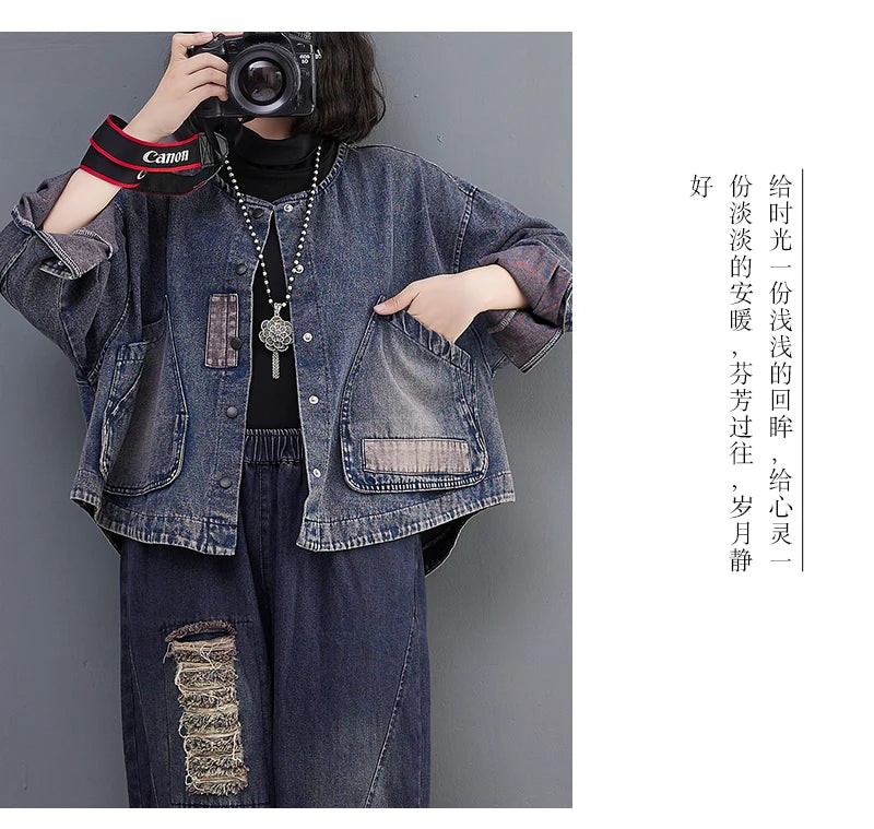 Women Long Sleeve  Denim Jackets Big Pocket Vintage Blue Short Coat .