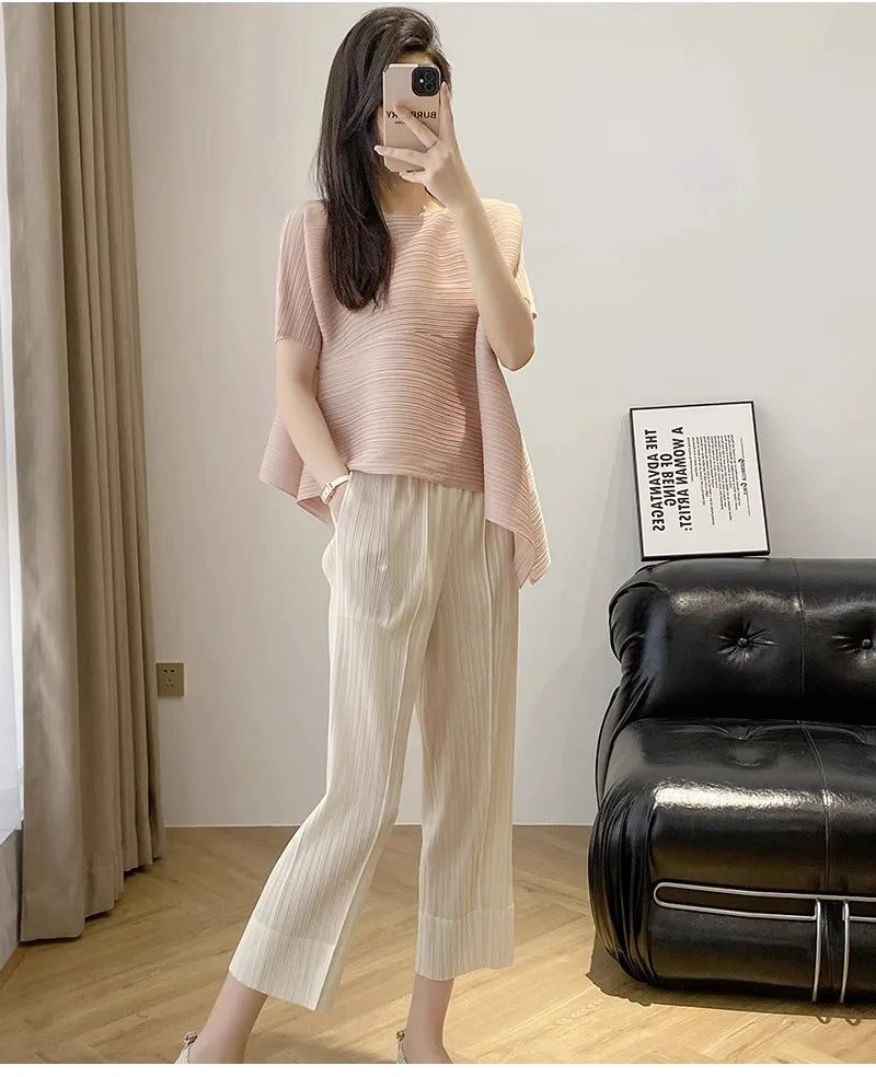 Miyake style pleated tops for women 2024 summer new high-end loose large size stretch fabric clothes temperament T-shirt