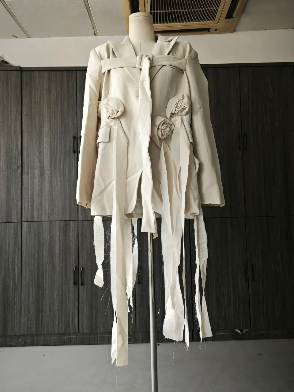 ZMEENNA Beige Flower Irregular Long Blazer Women.
