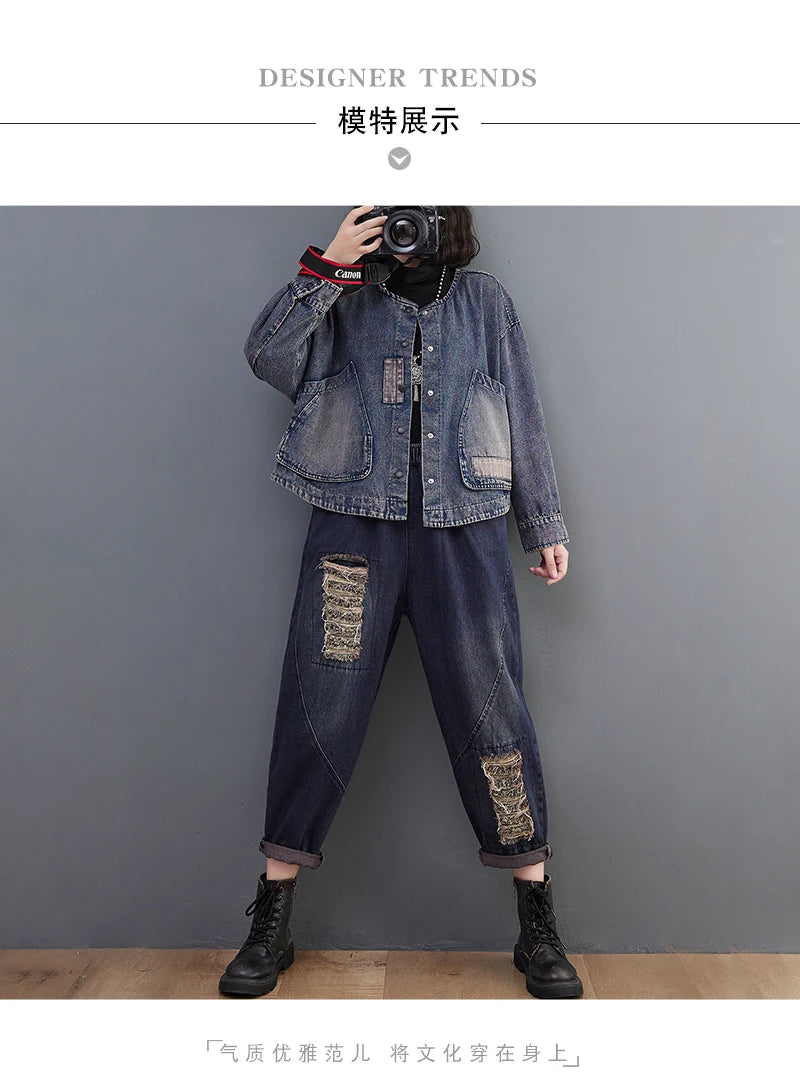 Women Long Sleeve  Denim Jackets Big Pocket Vintage Blue Short Coat .