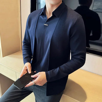 Autumn New Fake 2 Pieces Knitted Cardigan Traceless Shirt.