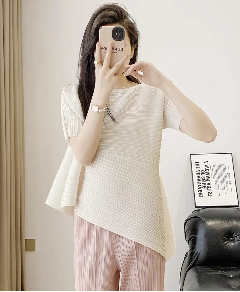 Miyake style pleated tops for women 2024 summer new high-end loose large size stretch fabric clothes temperament T-shirt