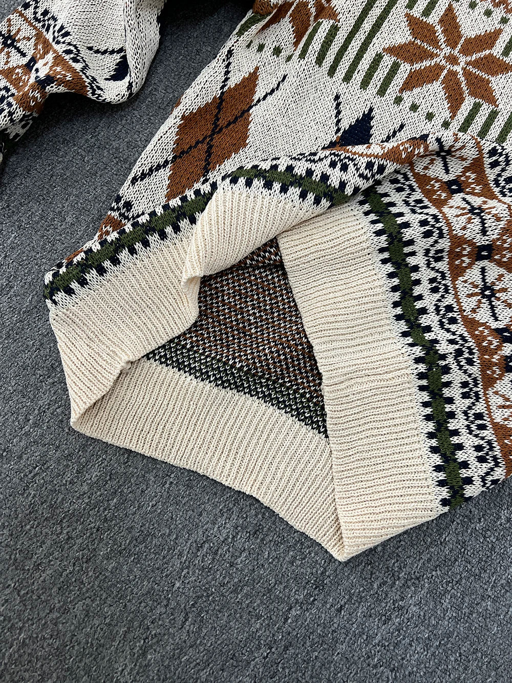 Japanese Style Knitted Sweater Couple Vintage Pullovers Causal Loose High Street Knitwears Men Jumpers Male Clothes