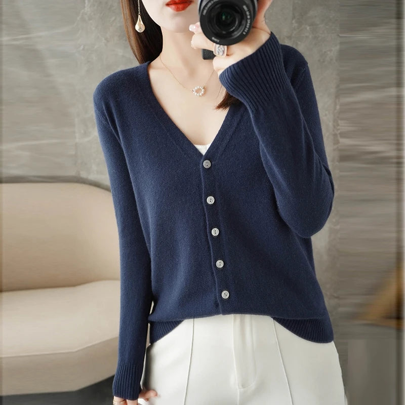 New V-Neck Temperament Small Fragrant Wind Women Loose Sweater .