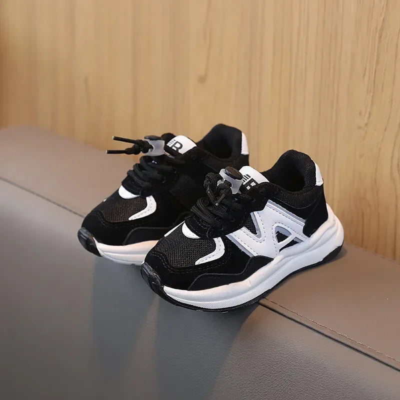 Kids Shoes for Boys Girls Soft Sneakers New .