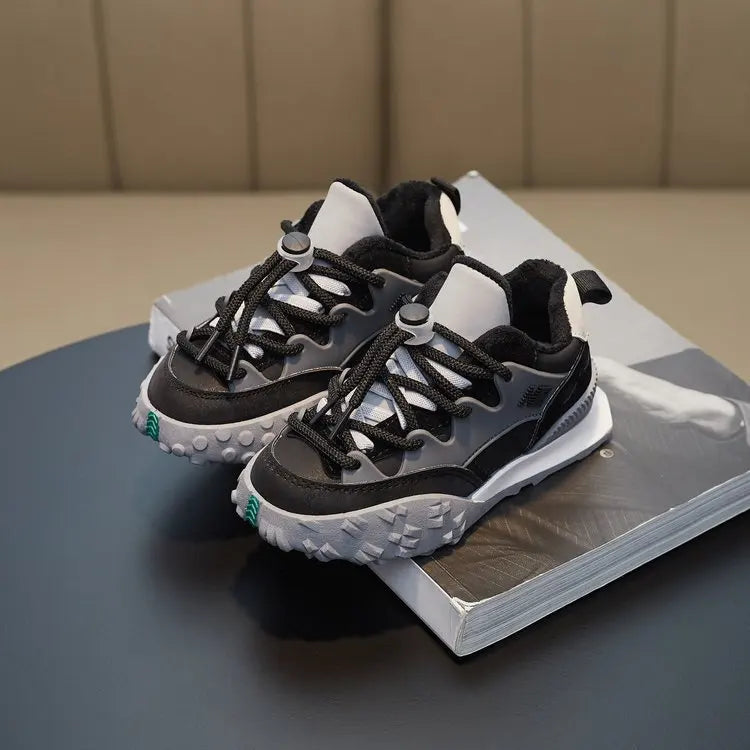 Kids Shoes new Fashion Casual Baby Shoes .