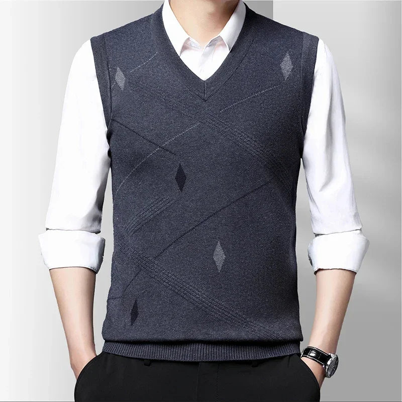 Men's Thickened Casual Sweater Tank Top Autumn and Winter Warm Men's Vest.