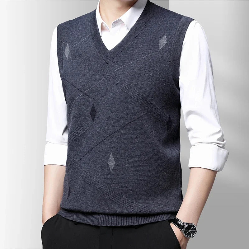 Men's Thickened Casual Sweater Tank Top Autumn and Winter Warm Men's Vest.