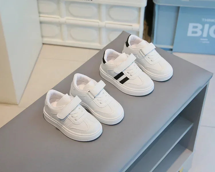Kids Sports Shoes for School Boys Girls White Shoes.