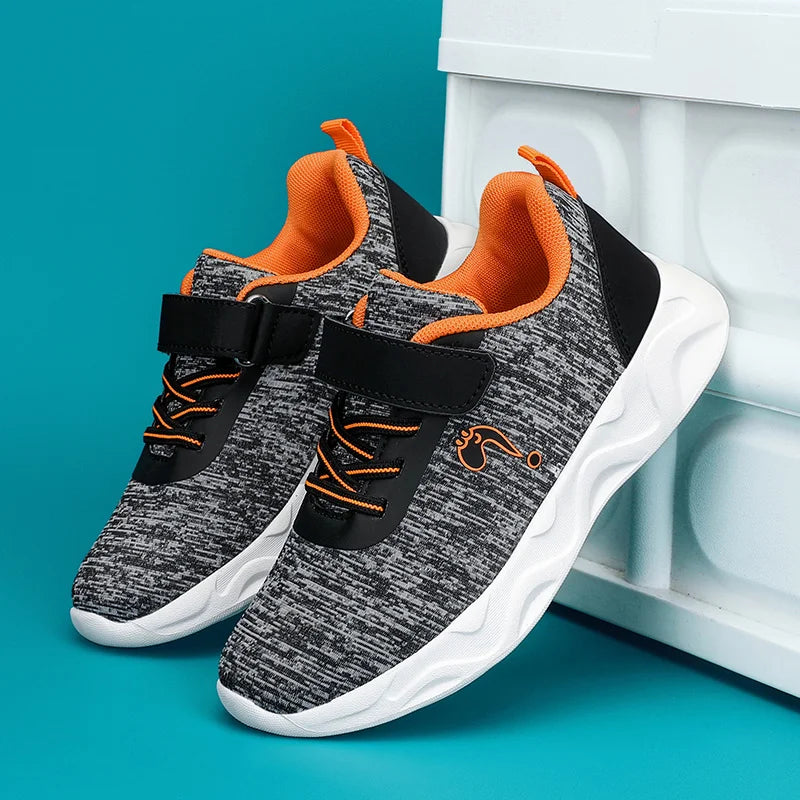 Kids Sports Shoes Children Anti-skid Running Shoes for Boys.