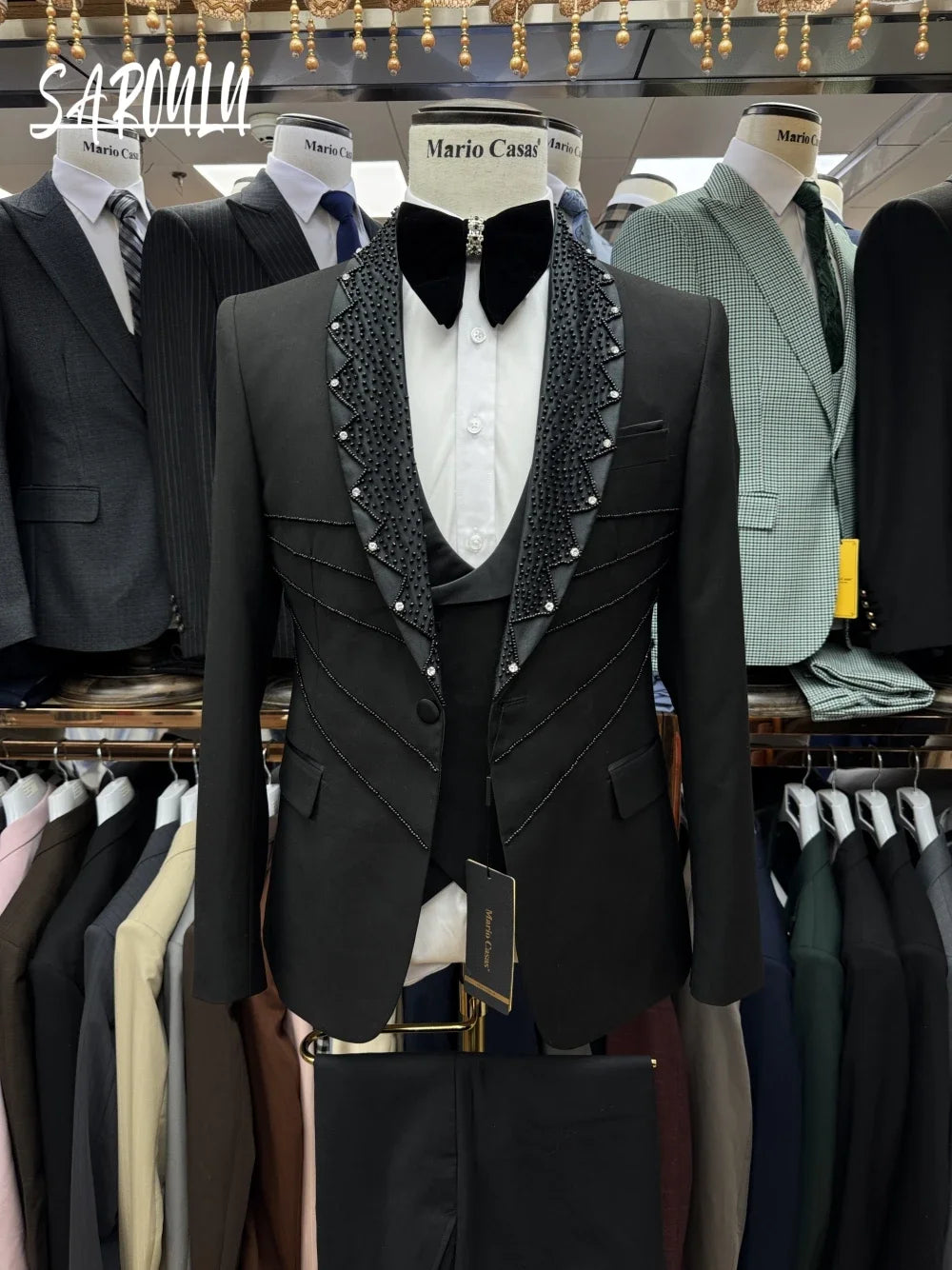 Textured Black Men's Suit Sophisticated Party .