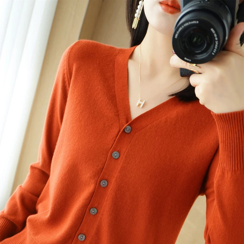 Cashmere Knit Cardigan V-Neck Solid Color Fashion High-Grade Comfortable.