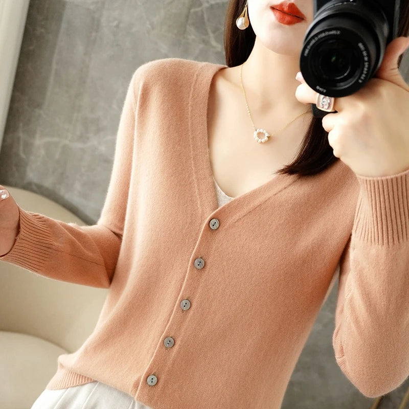 New V-Neck Temperament Small Fragrant Wind Women Loose Sweater .