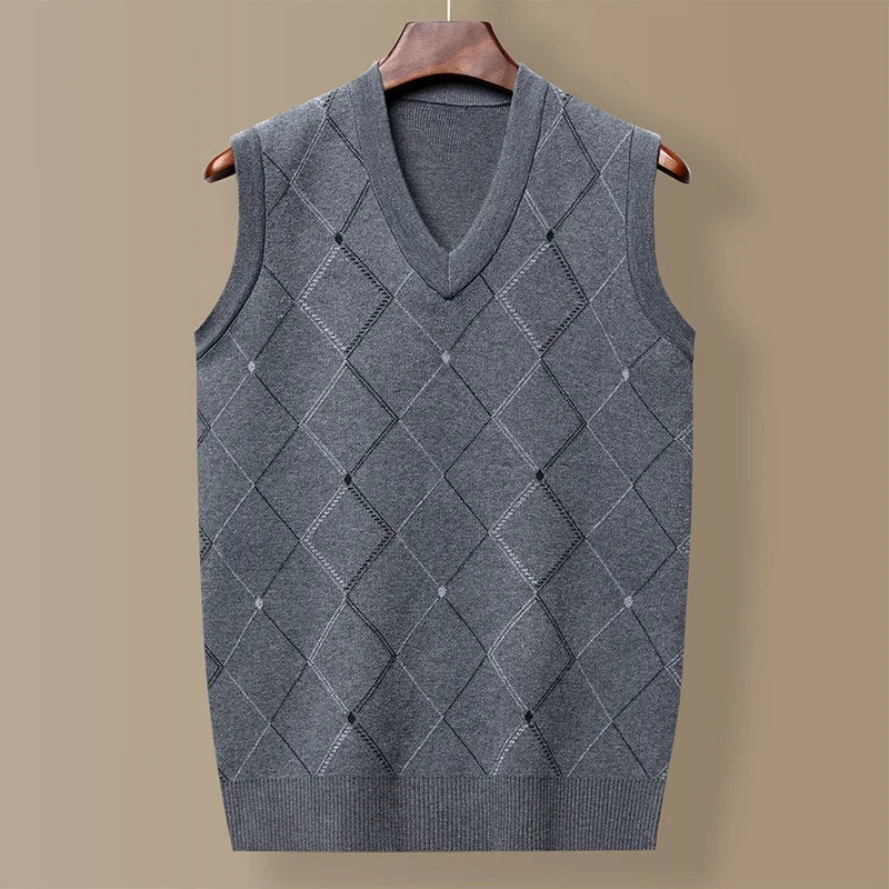 Casual Sweater Tank Top Autumn and Winter Warm Men's Vest.