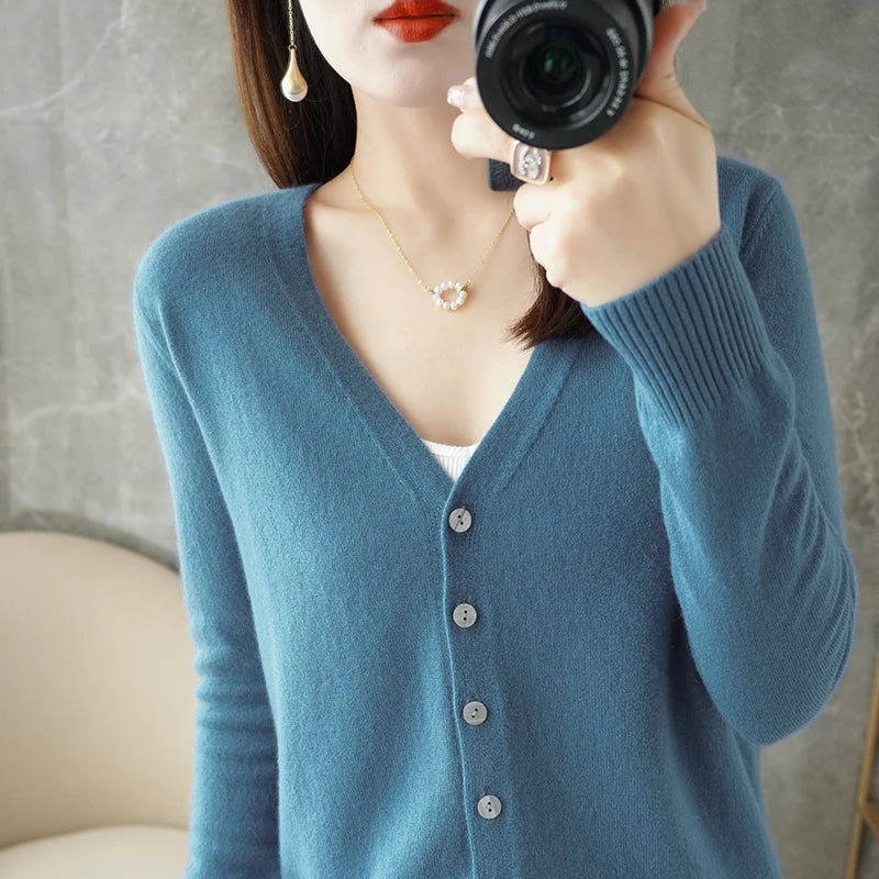 New V-Neck Temperament Small Fragrant Wind Women Loose Sweater .