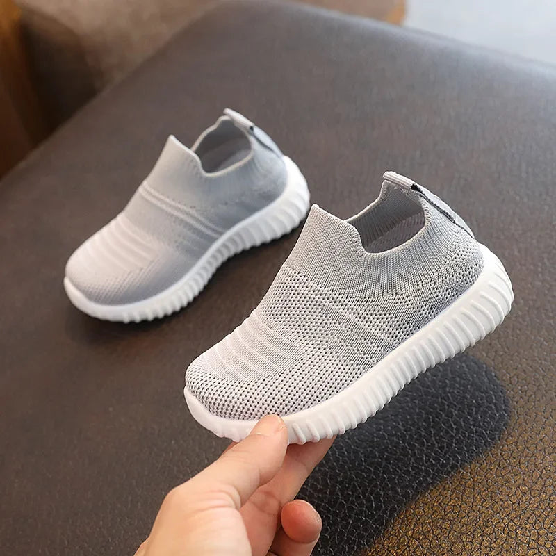Kids Casual Sneakers for Boys Slip-On Knitted Sock Shoes .