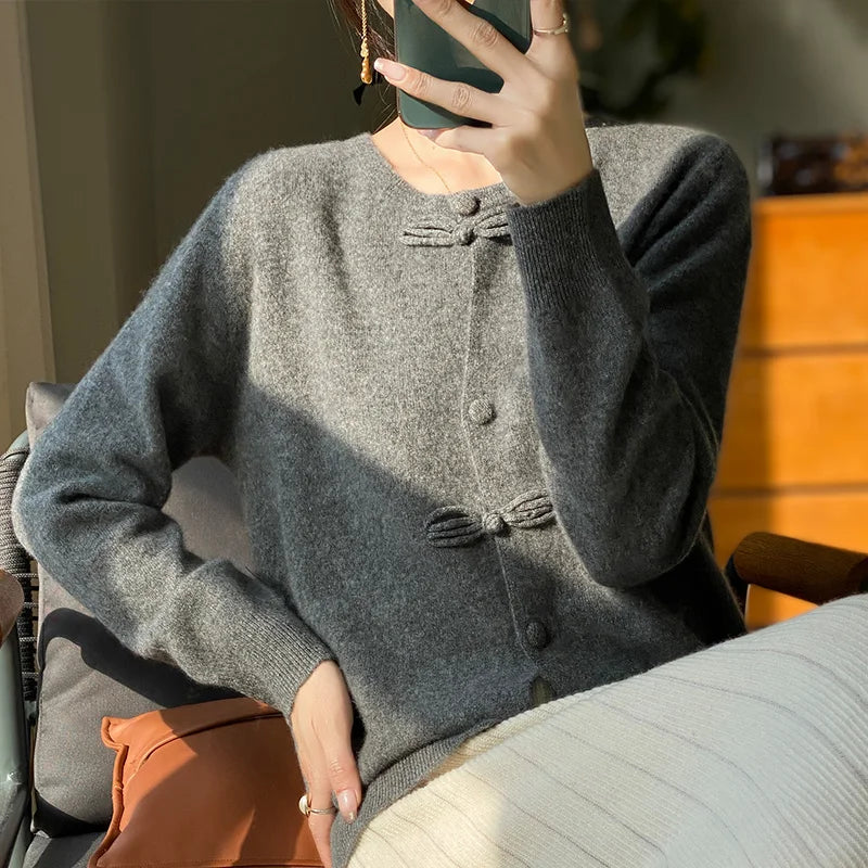 Women New Fashion Autumn Winter 100% Merino Wool Sweater .