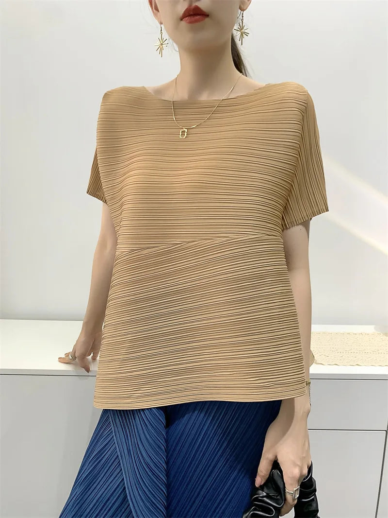 Miyake style pleated tops for women 2024 summer new high-end loose large size stretch fabric clothes temperament T-shirt