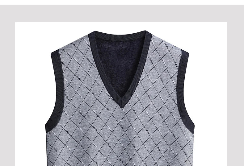 Men‘s V-neck Sweater Vest Autumn Winter Fleece Lining Knit.