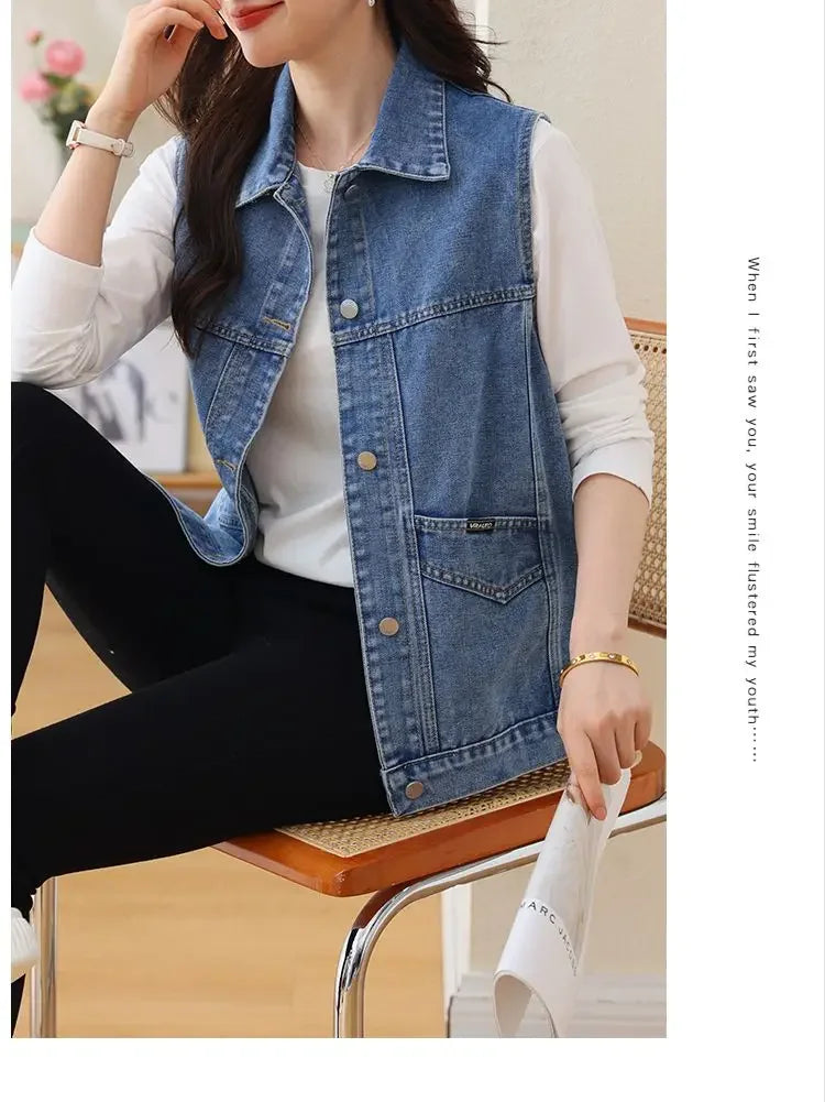 Casual Denim Vest for Women in Spring and Autumn .