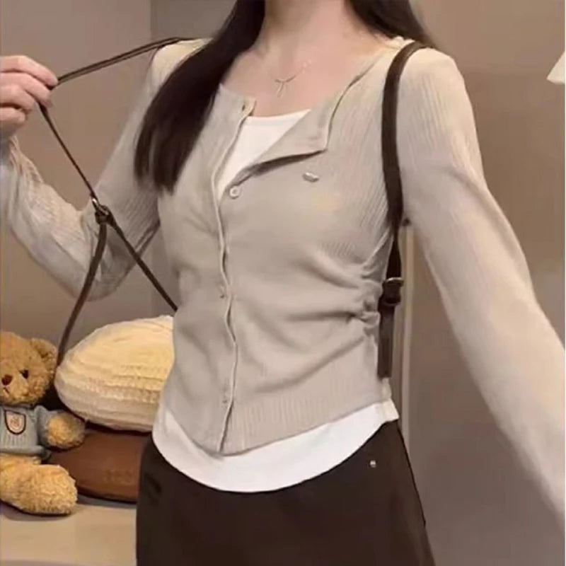 Plus Size Casual Retro Long Sleeves Knitting T-Shirt Women's Spring Fake Two-Piece Shoulder T-shirt Chubby Girl Slim Fit Slim...