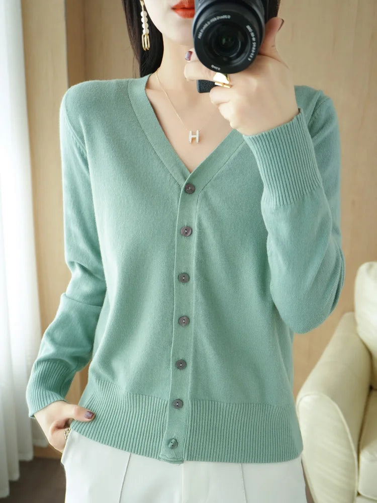 Cashmere Knit Cardigan V-Neck Solid Color Fashion High-Grade Comfortable.