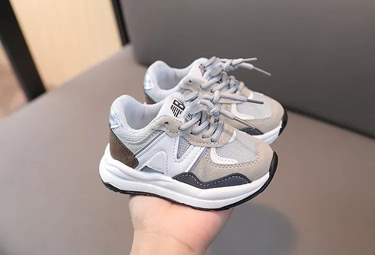 Kids Shoes for Boys Girls Soft Sneakers New .