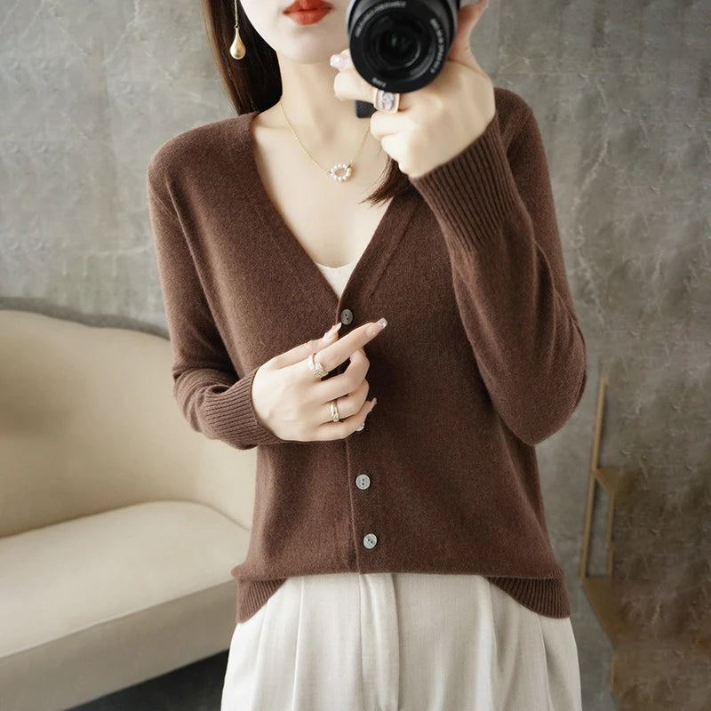 New V-Neck Temperament Small Fragrant Wind Women Loose Sweater .
