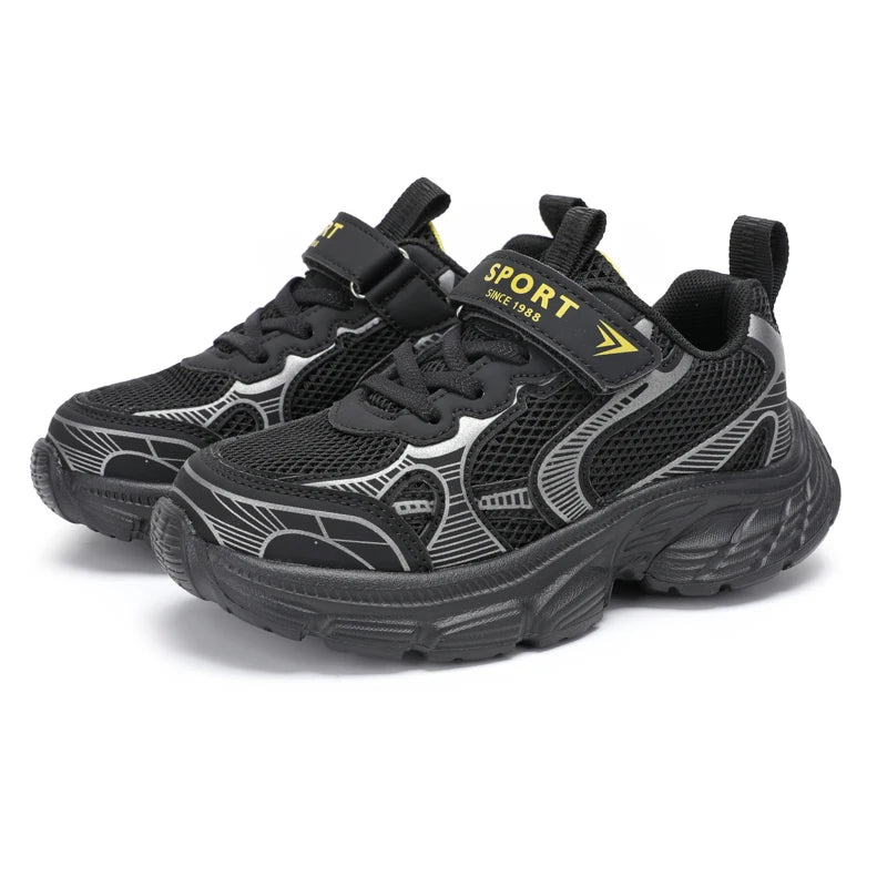 Kids Fashion Sports Shoes Breathable Mesh Running Shoes.