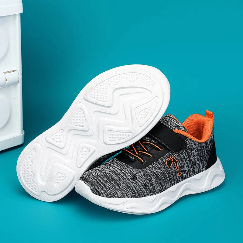 Kids Sports Shoes Children Anti-skid Running Shoes for Boys.